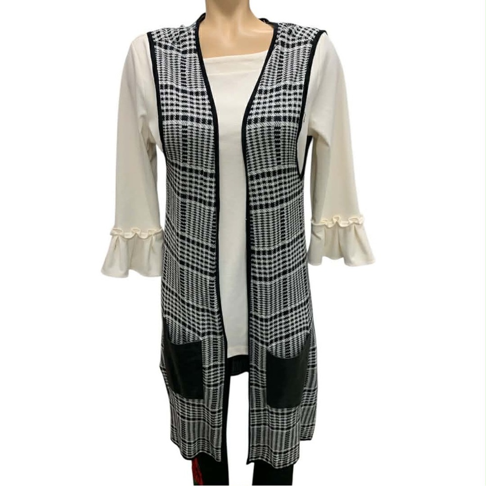 Como Black Chic Black and White Checkered Vest Size Xl